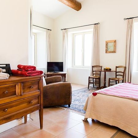 Le Mas Del Sol Bed and Breakfast Bonnieux Buitenkant foto