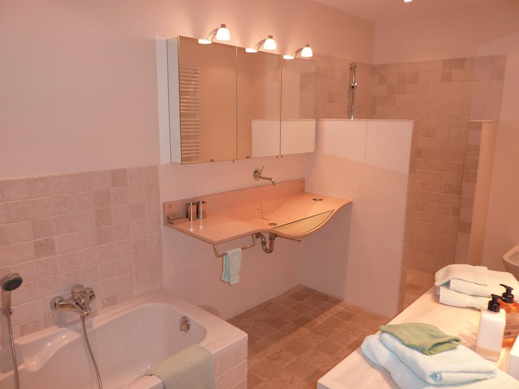 Le Mas Del Sol Bed and Breakfast Bonnieux Buitenkant foto