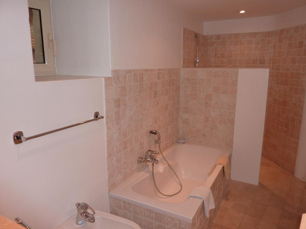 Le Mas Del Sol Bed and Breakfast Bonnieux Buitenkant foto