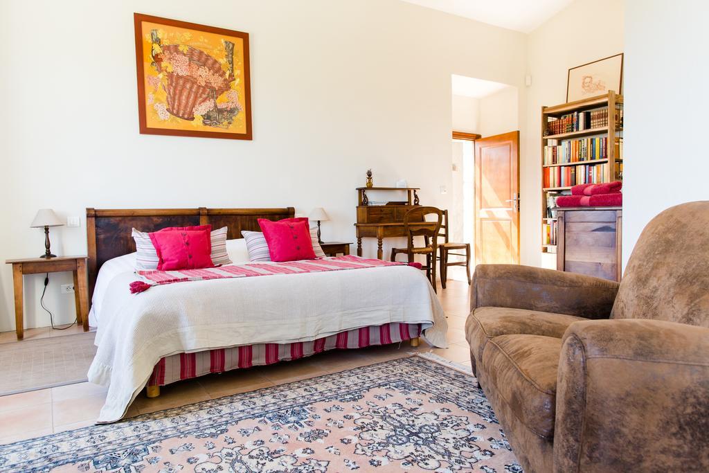 Le Mas Del Sol Bed and Breakfast Bonnieux Buitenkant foto